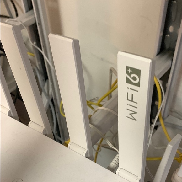 WiFi 6 White Router - Picture 2 of 6